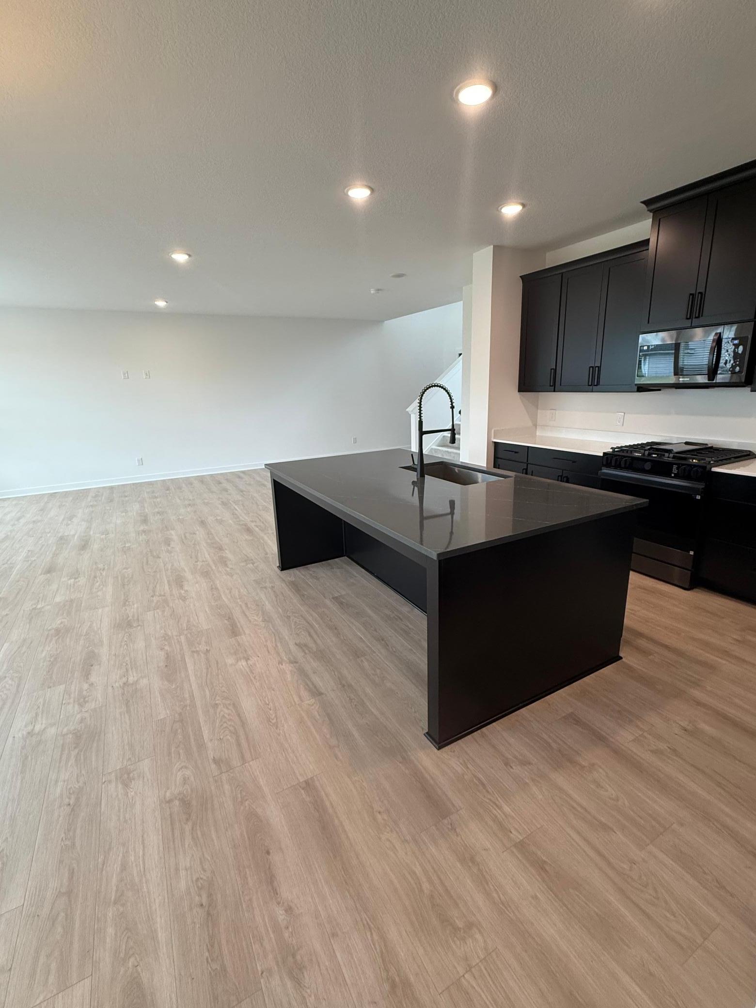 11851 35th Street N