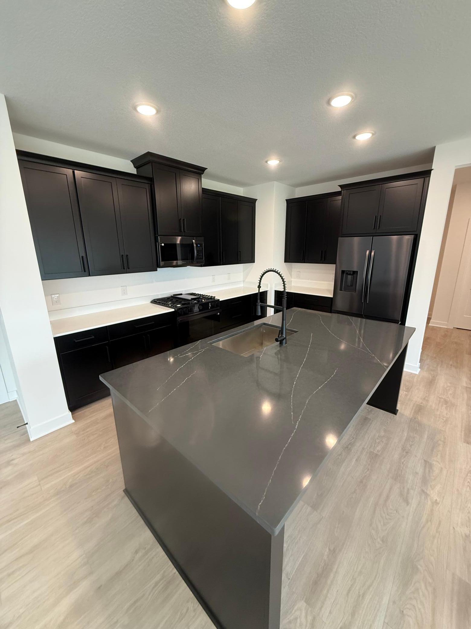 11851 35th Street N