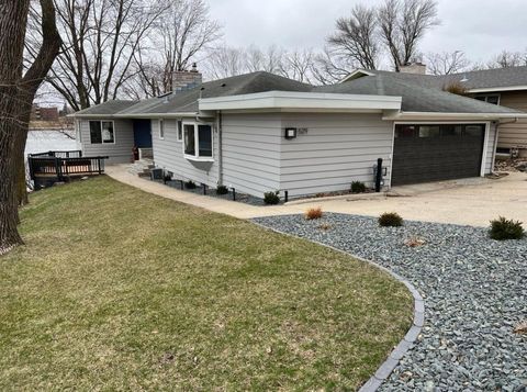 Photo of 529 W Park Lane, Albert Lea, MN 56007 (MLS # 6765199) Photo of 529 W Park Lane, Albert Lea, MN 56007 (MLS # 6765199)