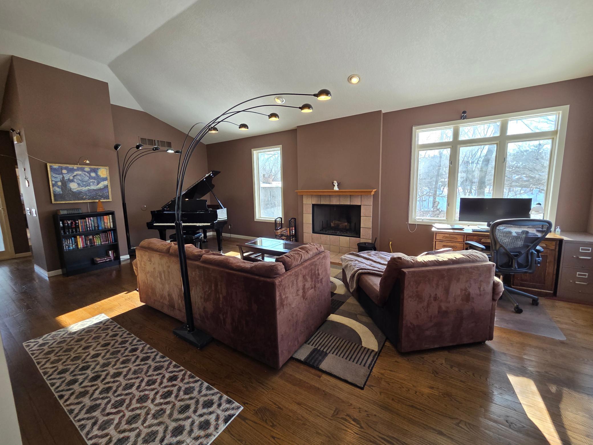 3114 County Road 101 S