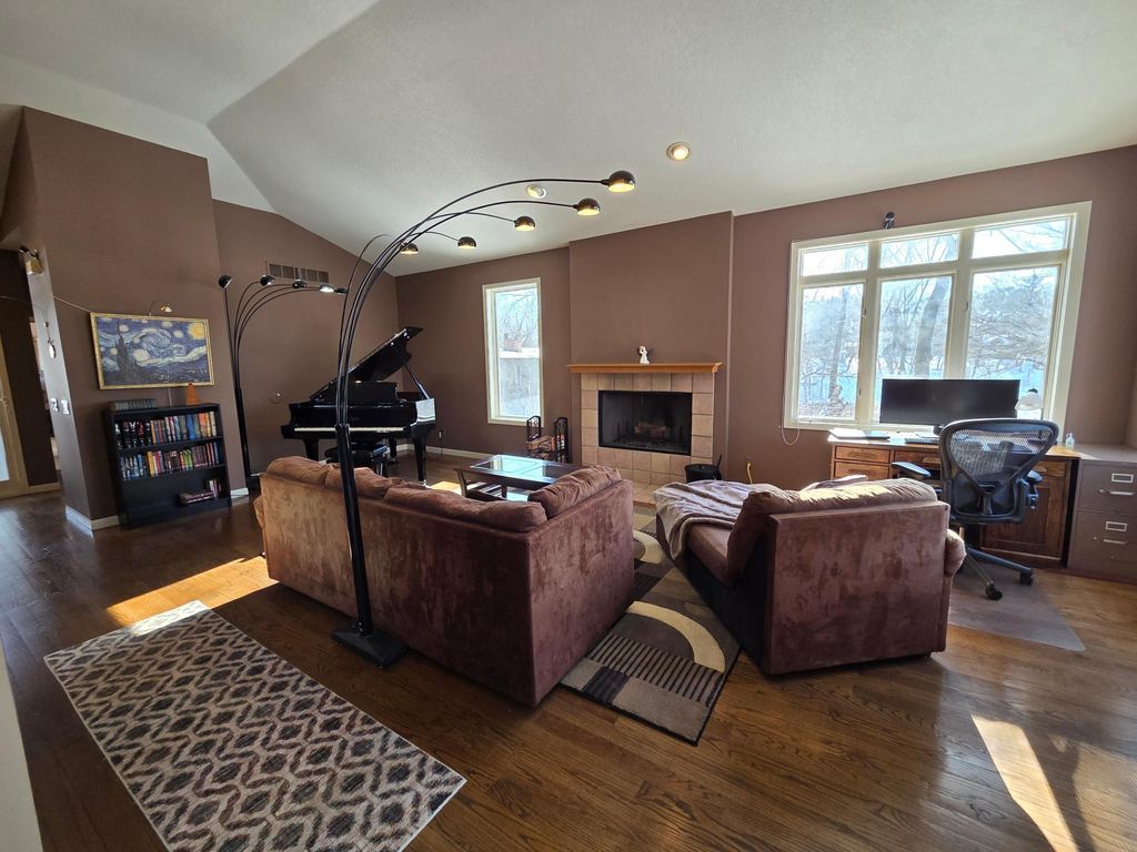 Photo of 3114 County Road 101 S, Wayzata, MN 55391 (MLS # 7016323)