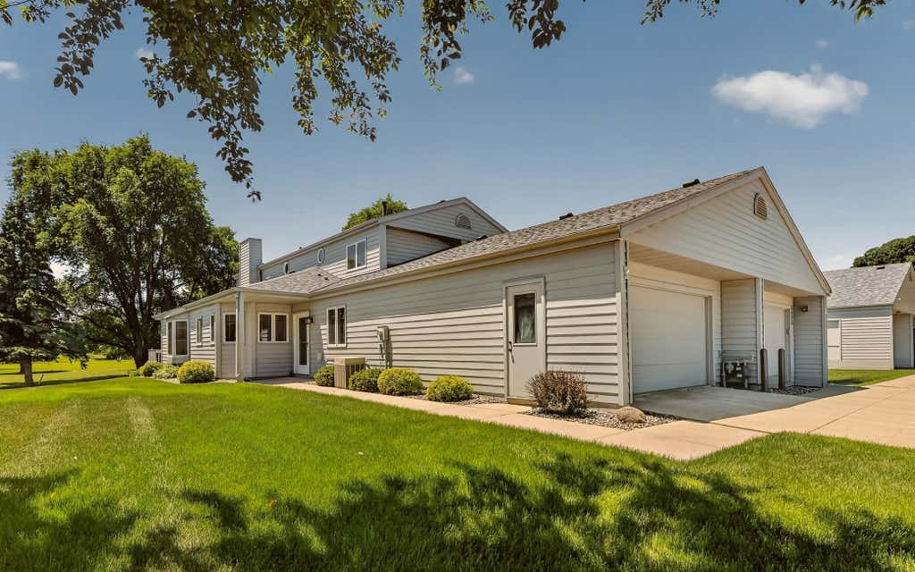Photo of 4862 Tee Court SW, Rochester, MN 55902 (MLS # 7095981)