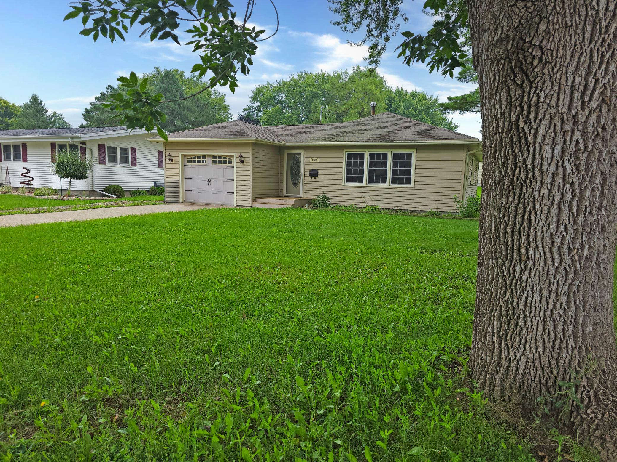 1109 S Moore Street - Photo 2