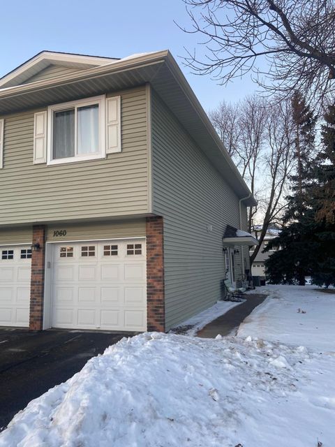 1060 Pond View Court Vadnais Heights MN 55127