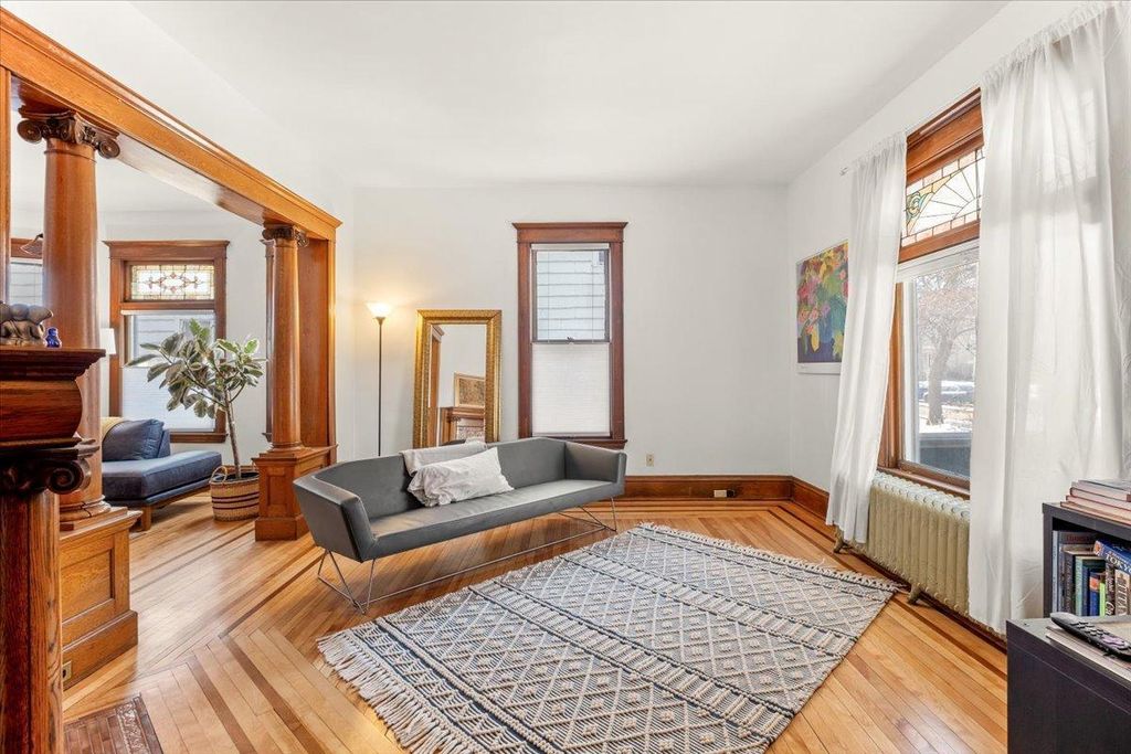 Photo of 1911 Elliot Avenue, Minneapolis, MN 55404 (MLS # 7018361)