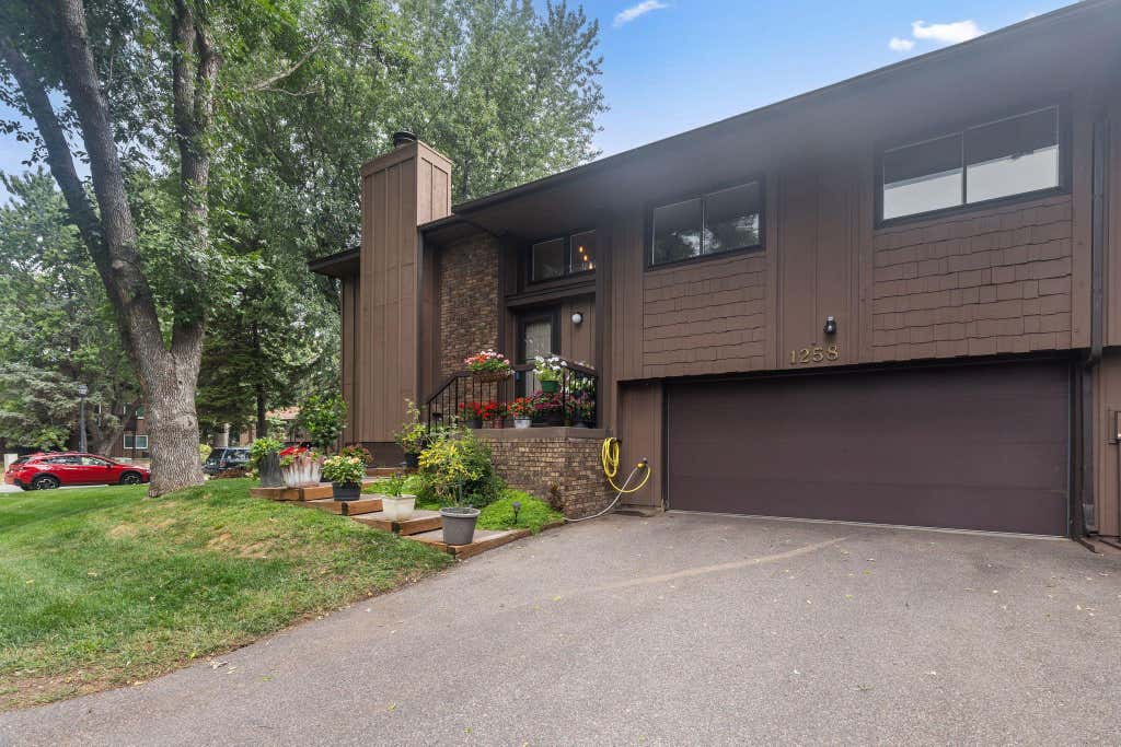 Photo of 1258 Bridle Path Court, White Bear Lake, MN 55110 (MLS # 7132603)