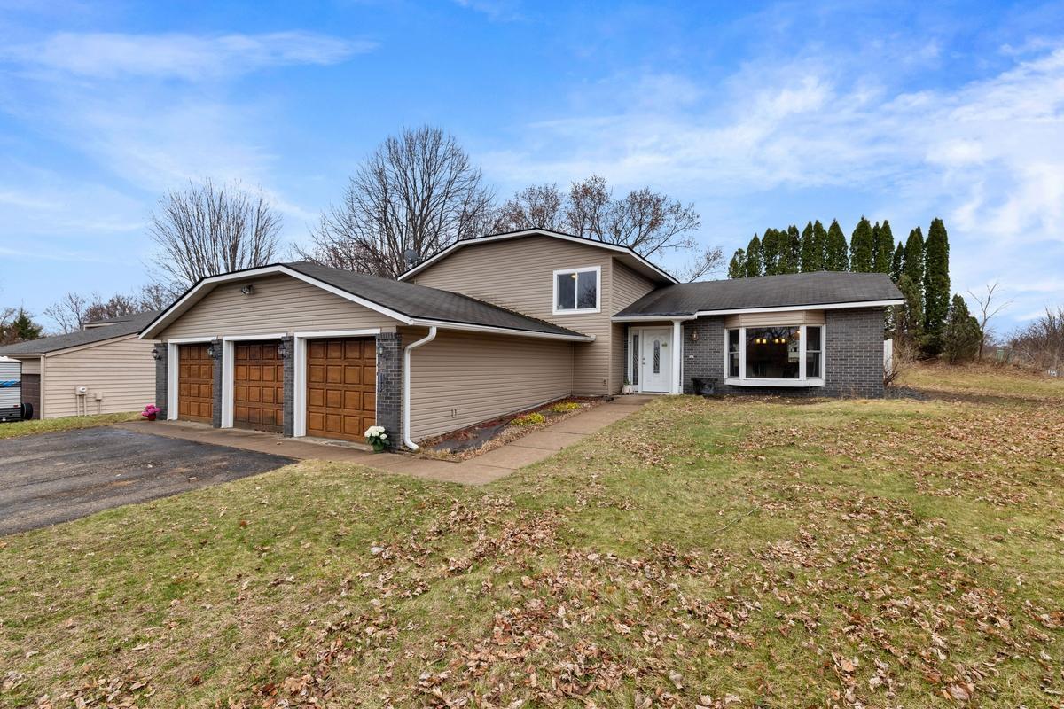 8196 Custers Trail