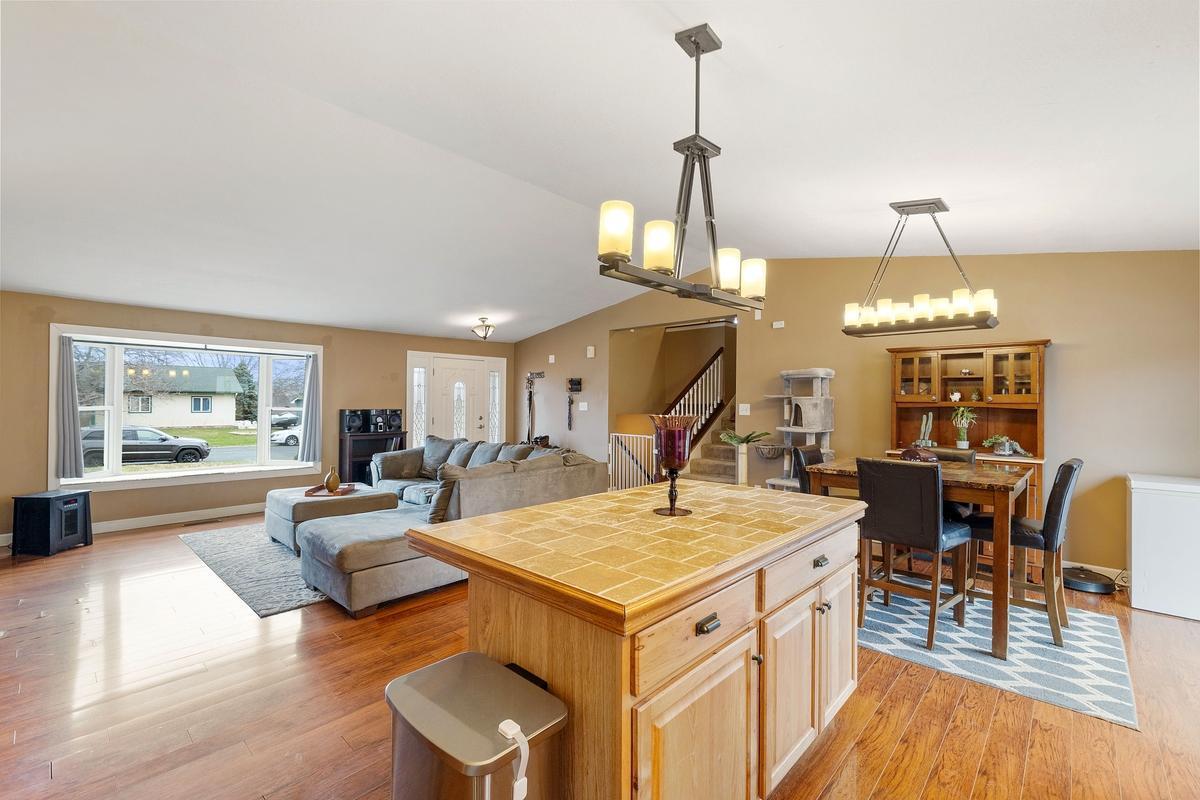 8196 Custers Trail