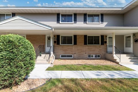 Photo of 9019 18th Avenue S #210, Bloomington, MN 55425 (MLS # 7098381)