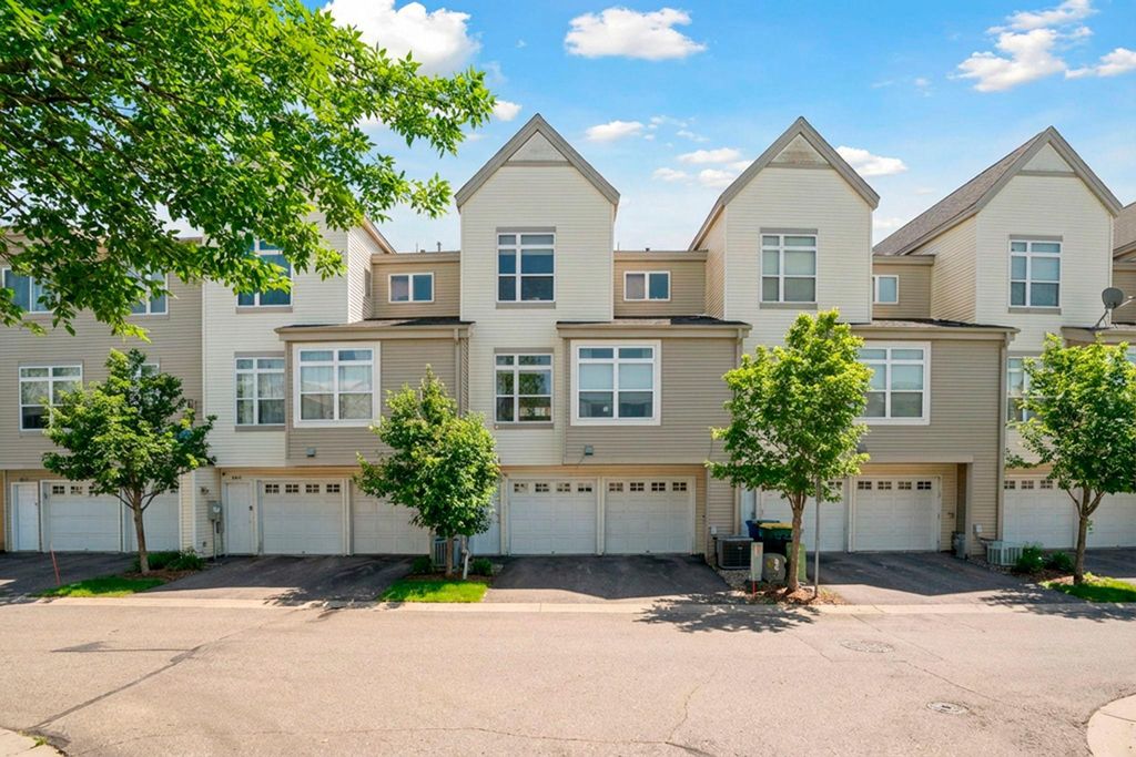 Photo of 7413 Zane Avenue N, Brooklyn Park, MN 55443 (MLS # 7001407)