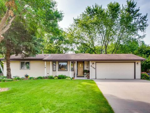 3734 Stacy Circle White Bear Lake MN 55110