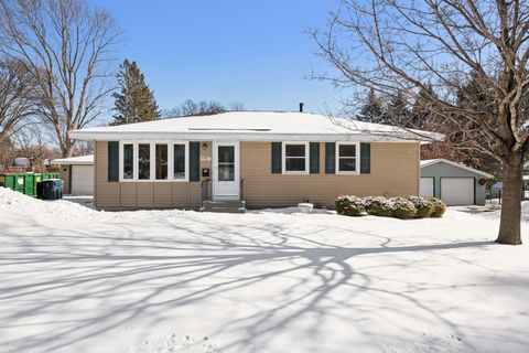 10817 Xerxes Avenue S Bloomington MN 55431