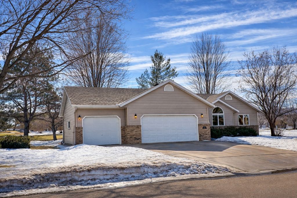Photo of 213 6th Street, Kenyon, MN 55946 (MLS # 7021474)