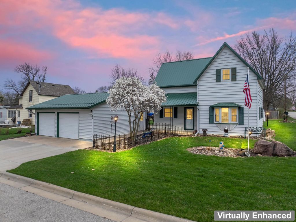 Photo of 521 Arnold Street, West Concord, MN 55985 (MLS # 7047808)