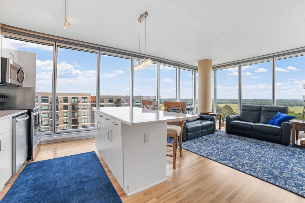 Photo of 8151 33rd Avenue S #706, Bloomington, MN 55425 (MLS # 7024571)