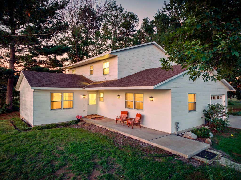 Photo of 6093 362nd Street, North Branch, MN 55056 (MLS # 7113537)