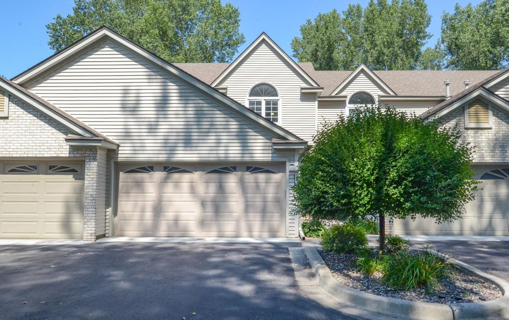 Photo of 9860 Palm Street NW, Coon Rapids, MN 55433 (MLS # 7024423)