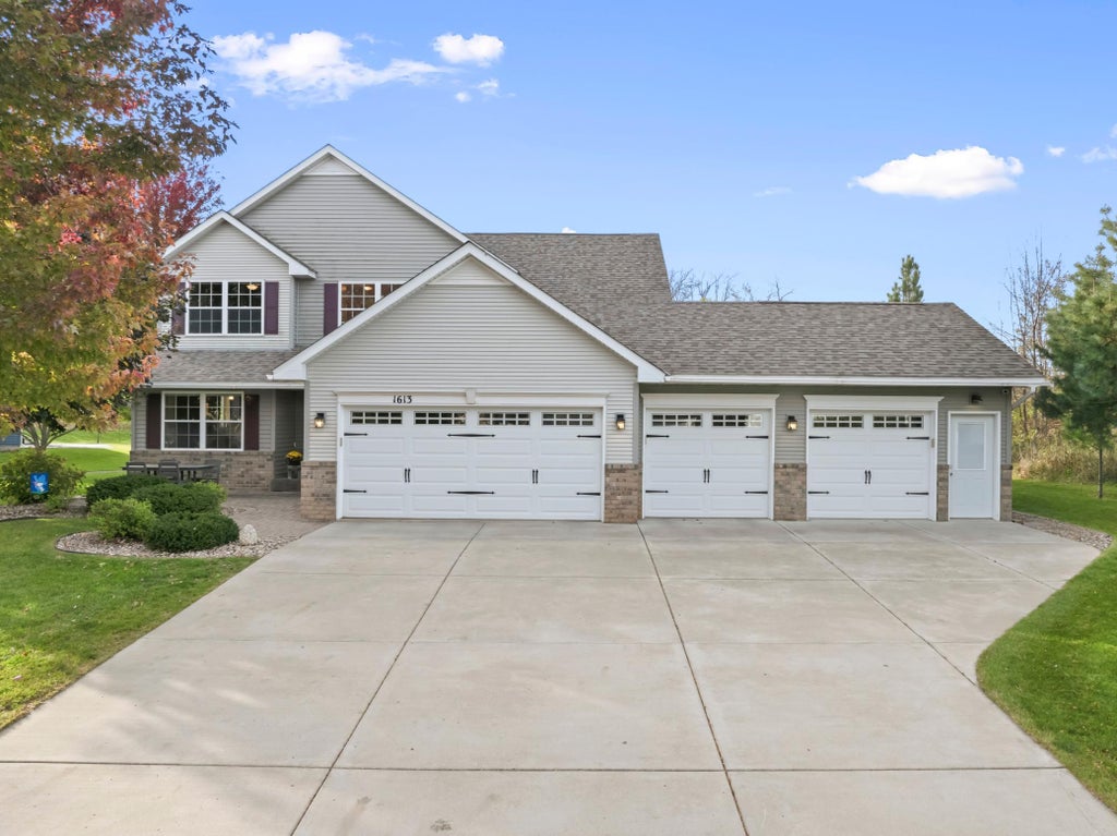 Photo of 1613 Pinnacle Drive, Dundas, MN 55019 (MLS # 7162313)