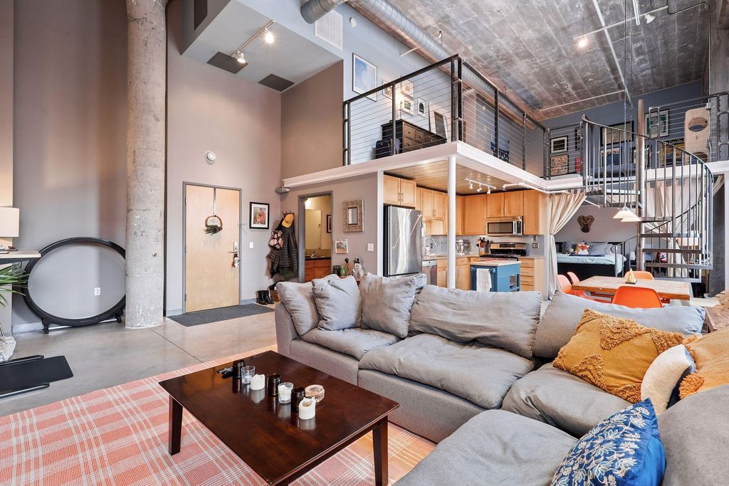 Photo of 250 Park Avenue S #708, Minneapolis, MN 55415 (MLS # 7015848)