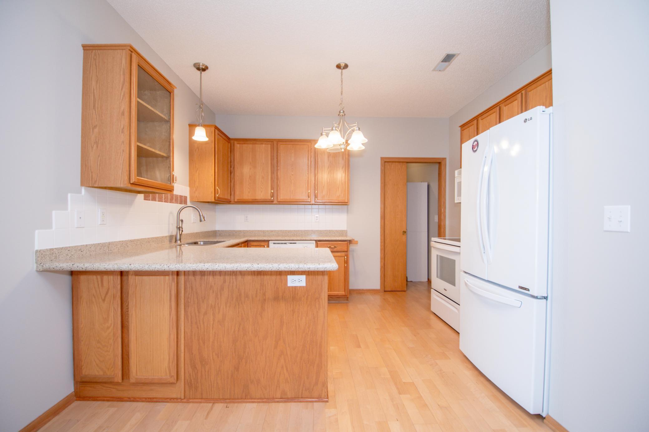 1941 Ford Parkway 107