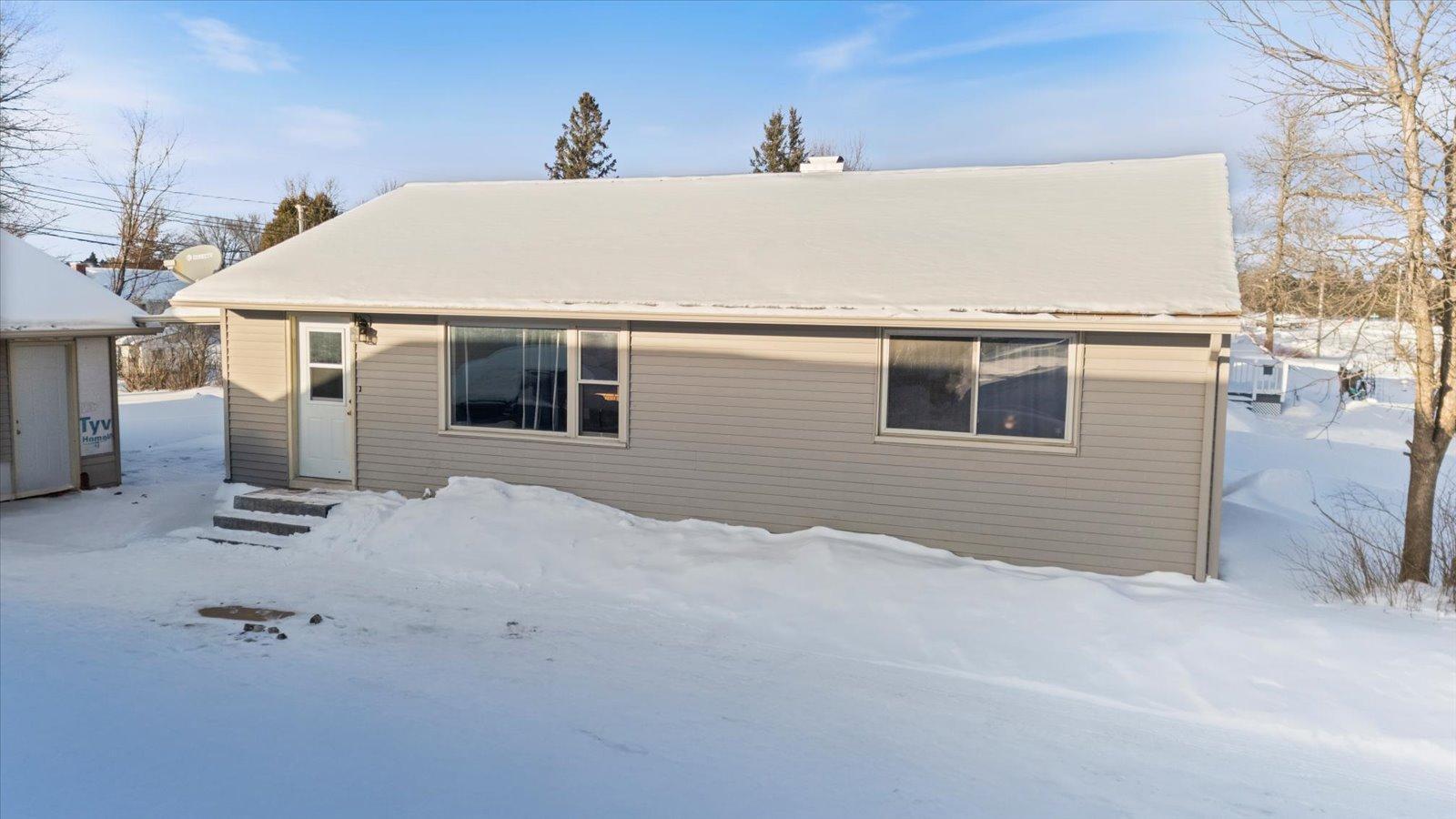 24 Fern Court