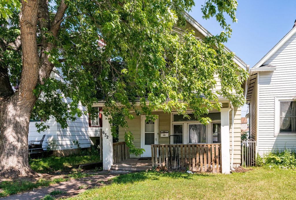 Photo of 632 N 58th Avenue W, Duluth, MN 55807 (MLS # 7110054)
