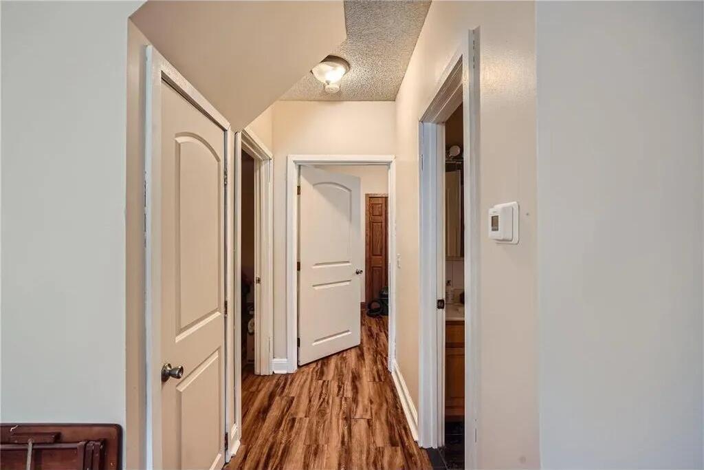 Photo of 88 Cook Avenue W, Saint Paul, MN 55117 (MLS # 7159592)