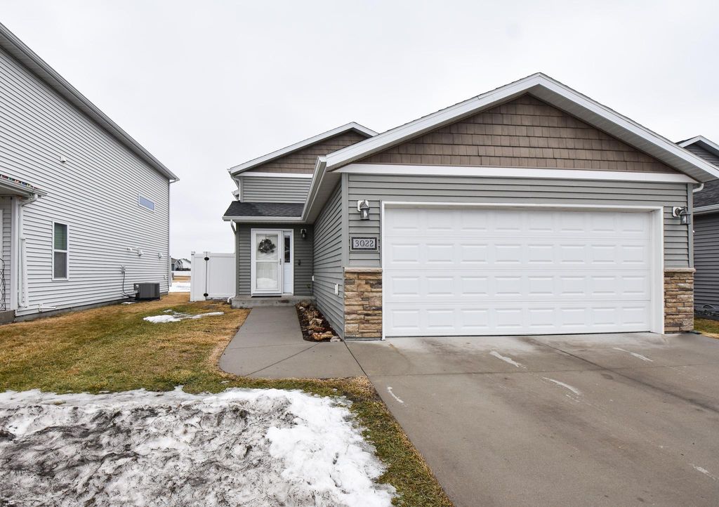 Photo of 3022 38th Avenue S, Moorhead, MN 56560 (MLS # 7030584)