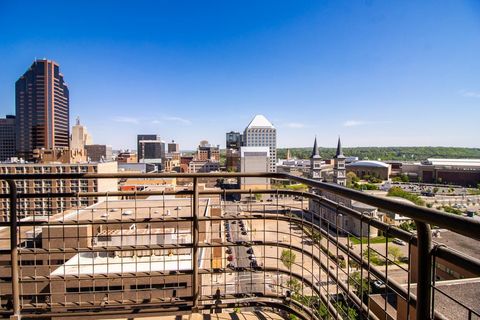 26 10th Street W 1701 Saint Paul MN 55102