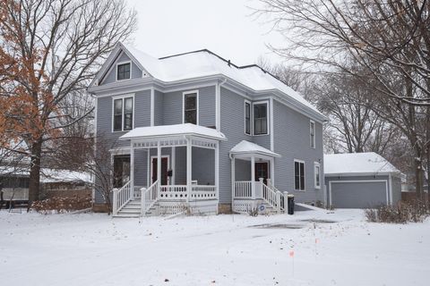 Photo of 112 Nevada Street, Northfield, MN 55057 (MLS # 6790401)