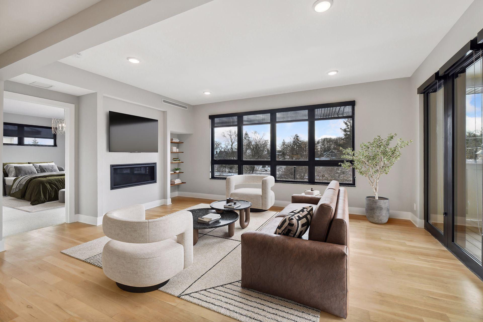 222 Ferndale Road S 203