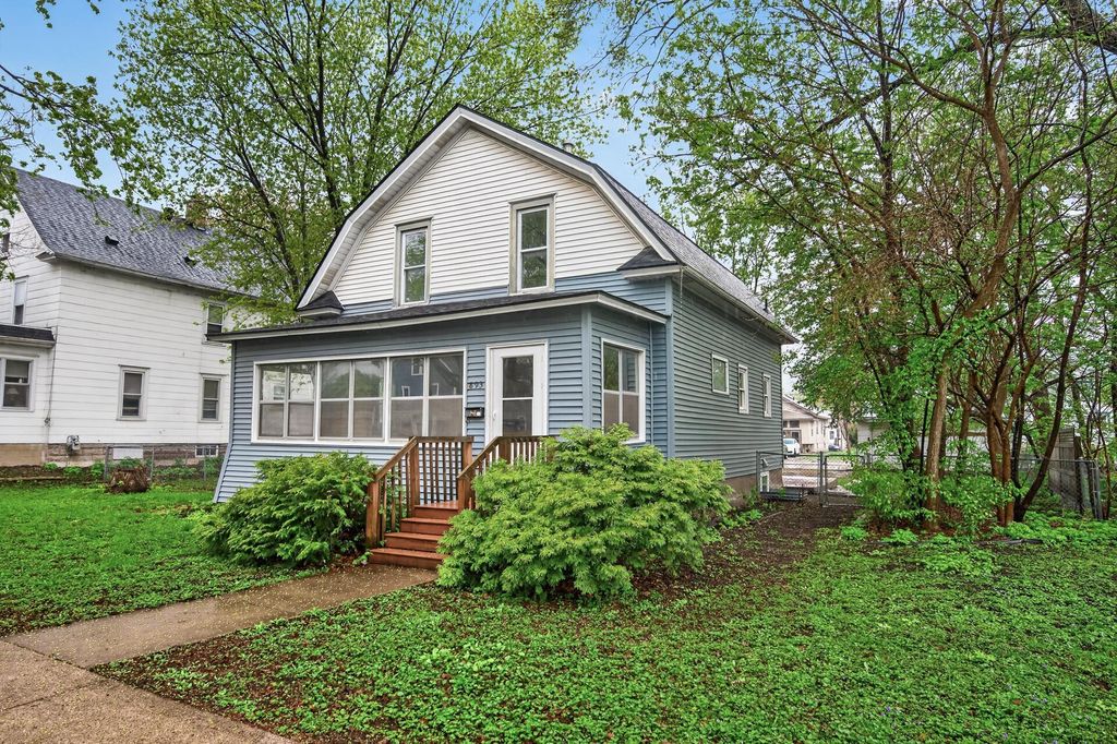 Photo of 893 22nd Avenue SE, Minneapolis, MN 55414 (MLS # 7059965)