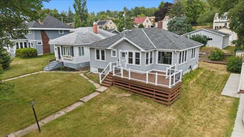 Photo of 2417 Jefferson Street, Duluth, MN 55812 (MLS # 7131377)