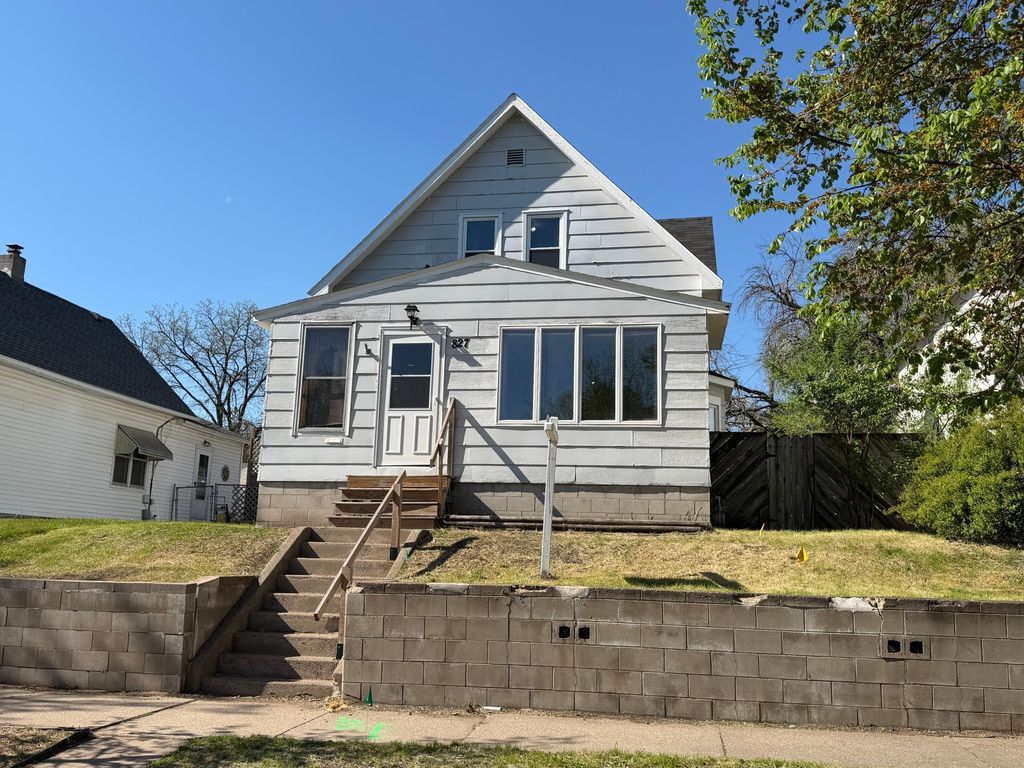 Photo of 827 Lafond Avenue, Saint Paul, MN 55104 (MLS # 7074707)