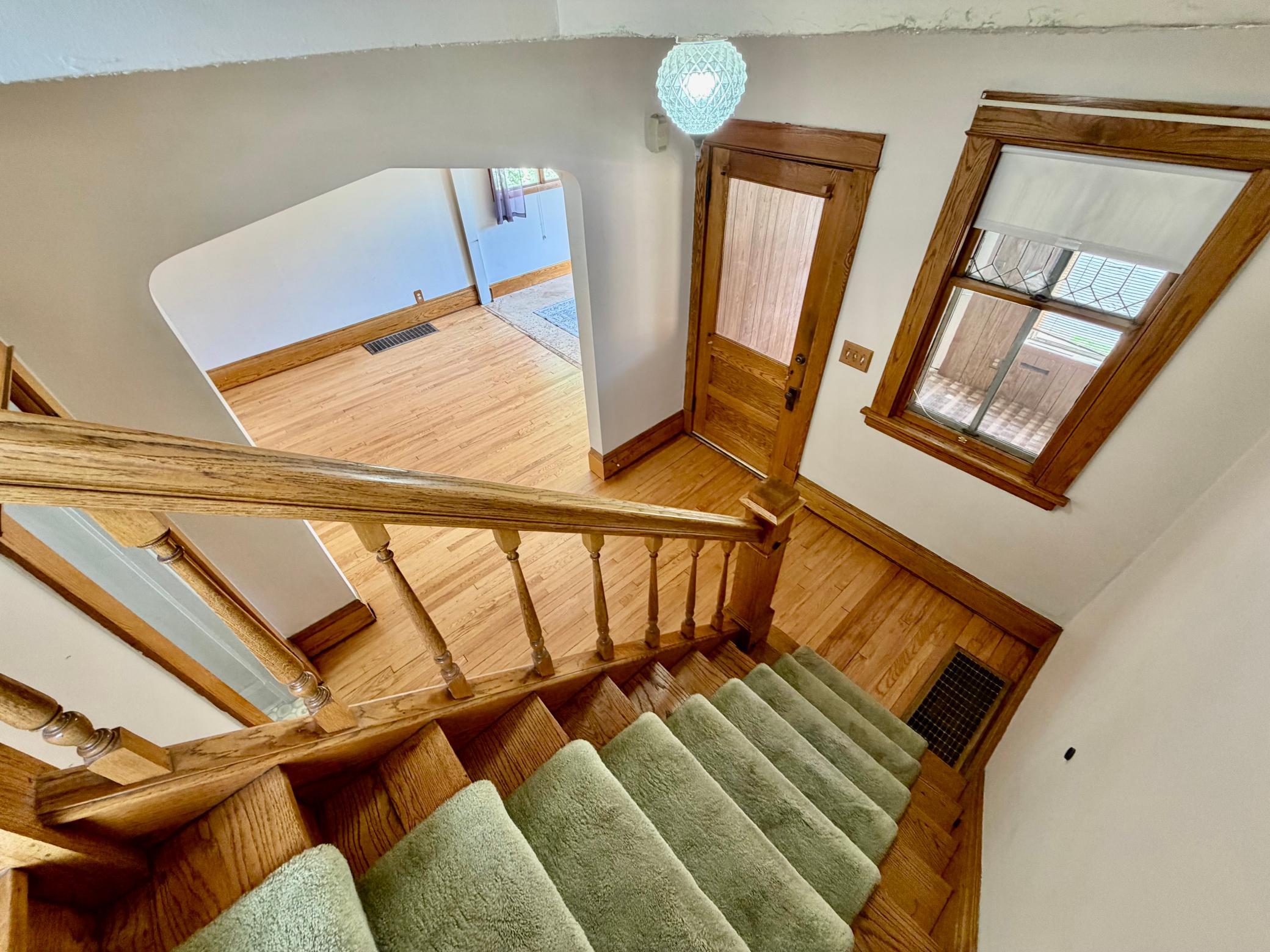 827 Lafond Avenue