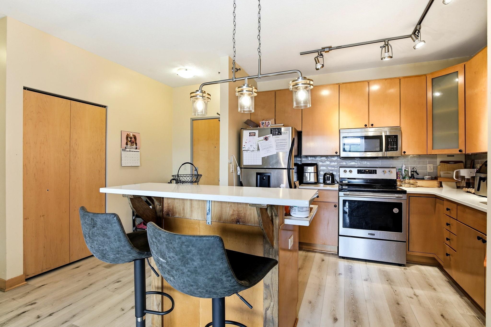 2600 University Avenue SE 210