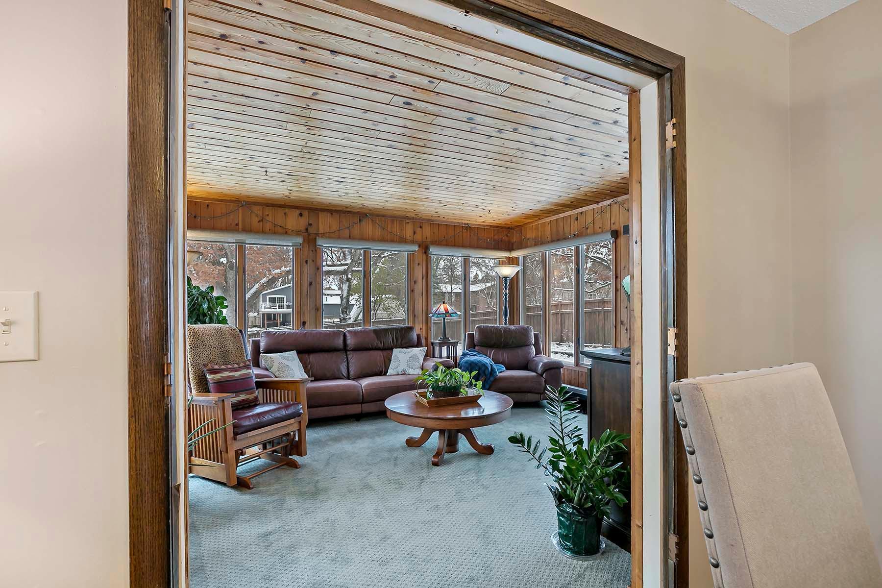 16201 Hillcrest Lane