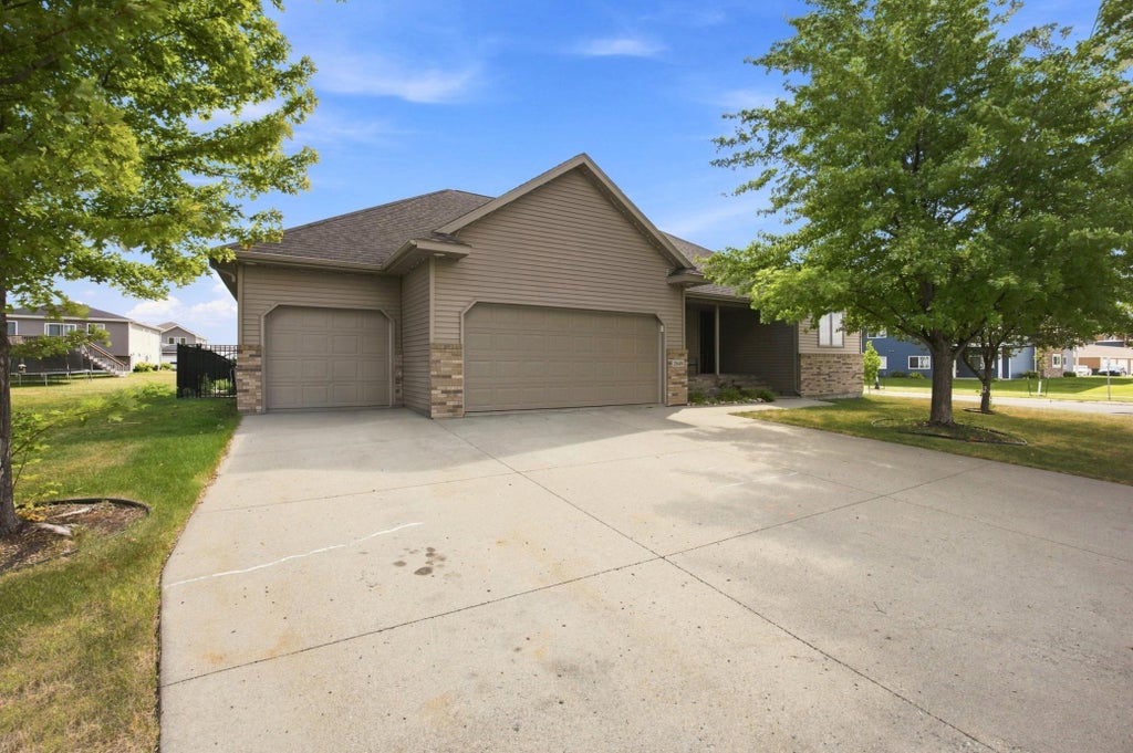 Photo of 3848 16th Street S, Moorhead, MN 56560 (MLS # 7134889)