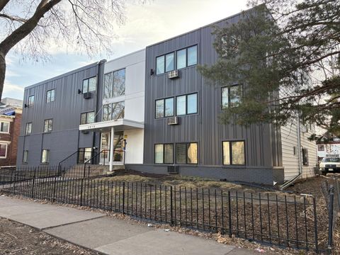 2810 Pleasant Avenue Minneapolis MN 55408