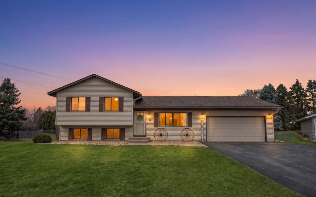 Photo of 7688 Jasmine Avenue S, Cottage Grove, MN 55016 (MLS # 7098735)
