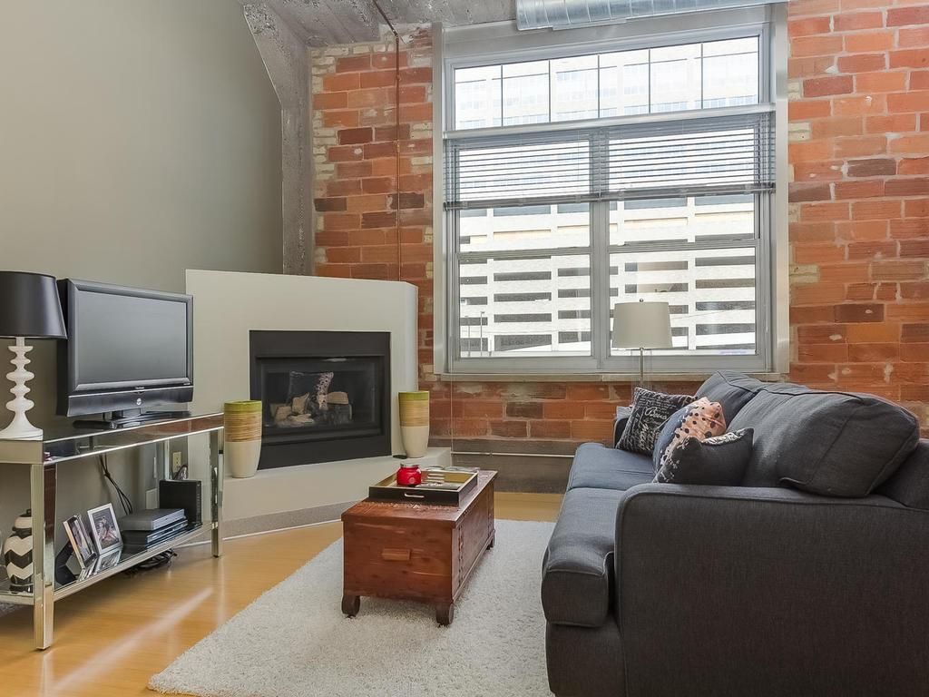 Photo of 521 S 7th Street #204, Minneapolis, MN 55415 (MLS # 7013920)