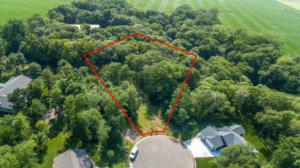 180 WOODLAND DR, HENDERSON, MN 56044 - Image 6f3c18f4d401b07faa9c8f7fbac03016/300680367
