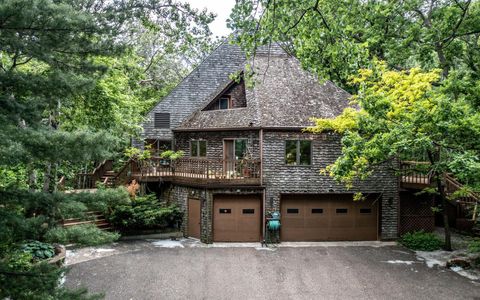 750 Mohican Lane Mendota Heights MN 55120