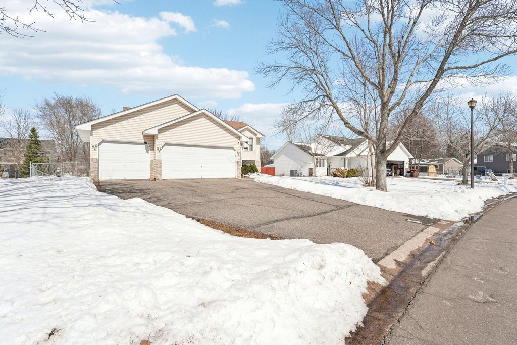 Photo of 7380 97th Street S, Cottage Grove, MN 55016 (MLS # 7038664)