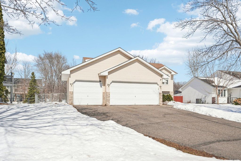 Photo of 7380 97th Street S, Cottage Grove, MN 55016 (MLS # 7038664)