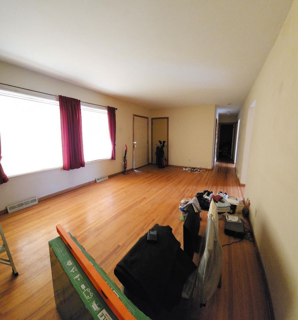 Photo of 1306 Crestview Road, Albert Lea, MN 56007 (MLS # 7046267)