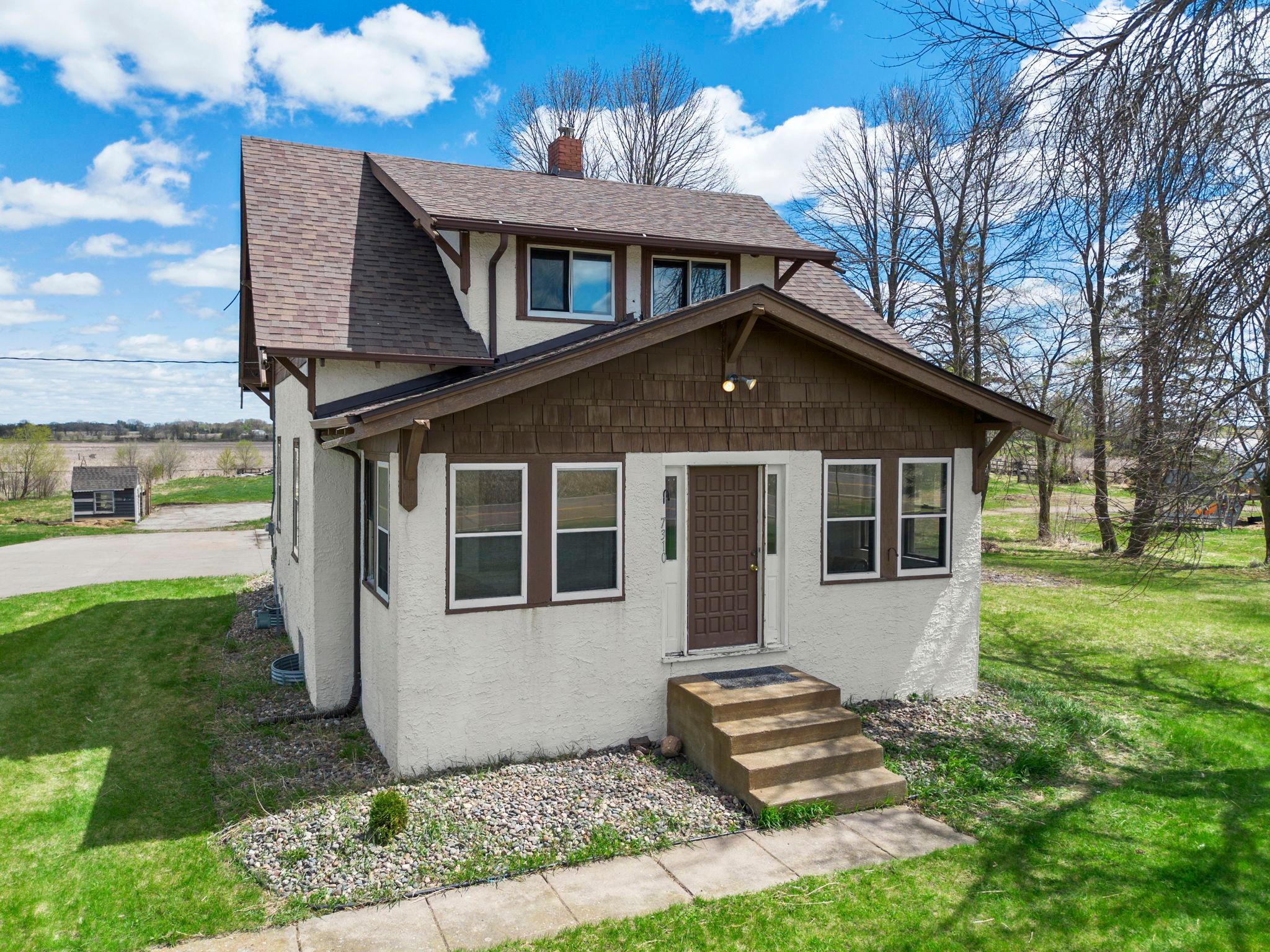 7310 Rolling Hills Road