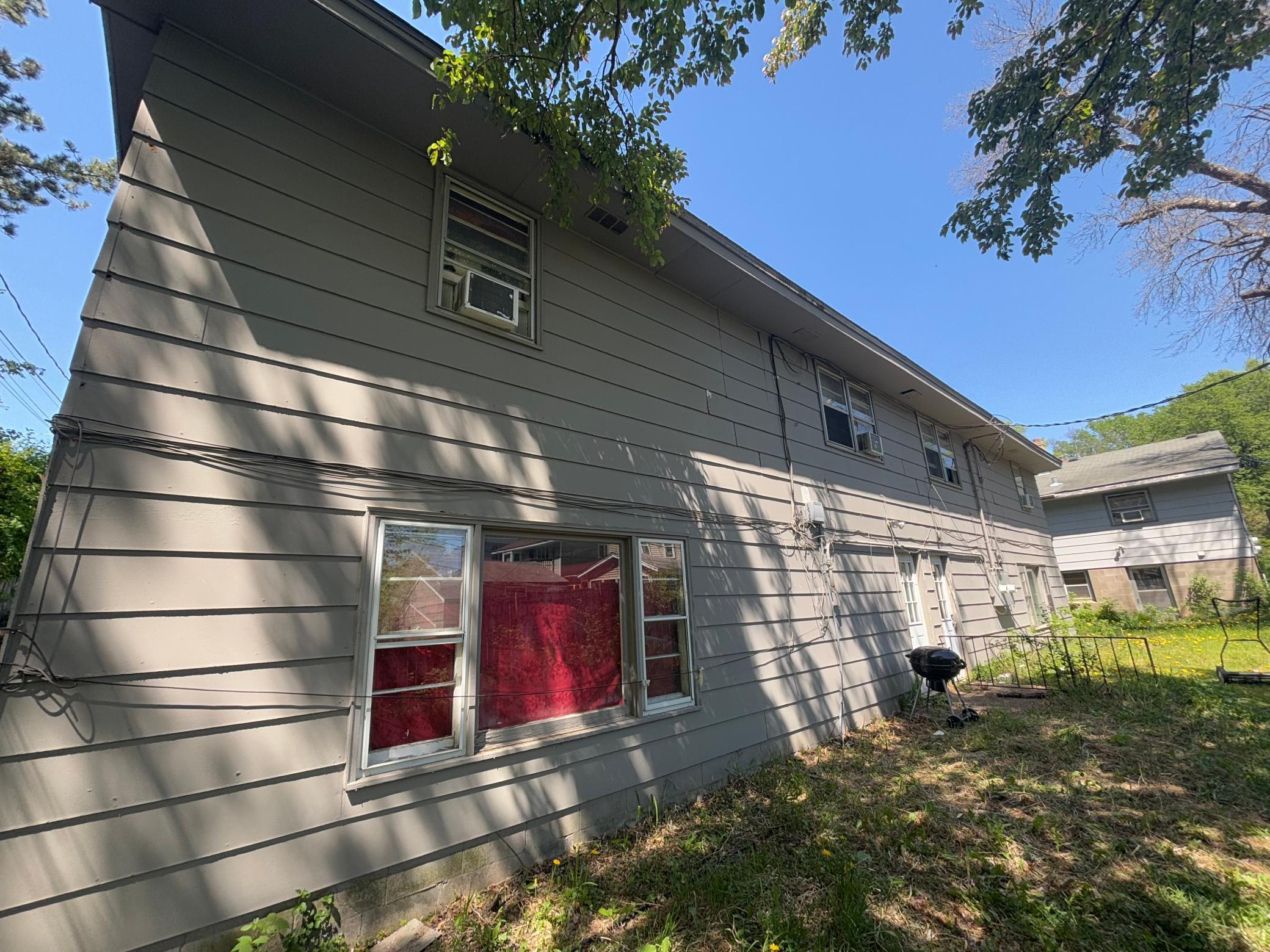 1430 Bradley Street