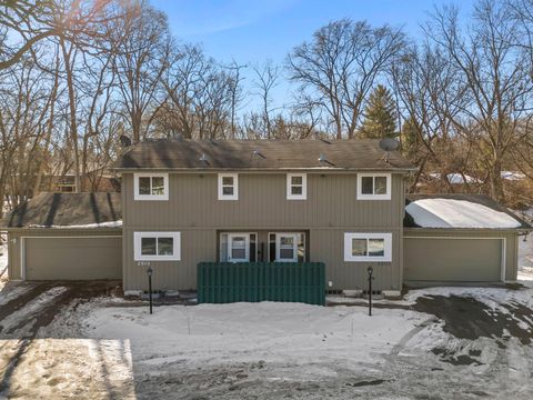 2501-2503 W 98th Street Bloomington MN 55431