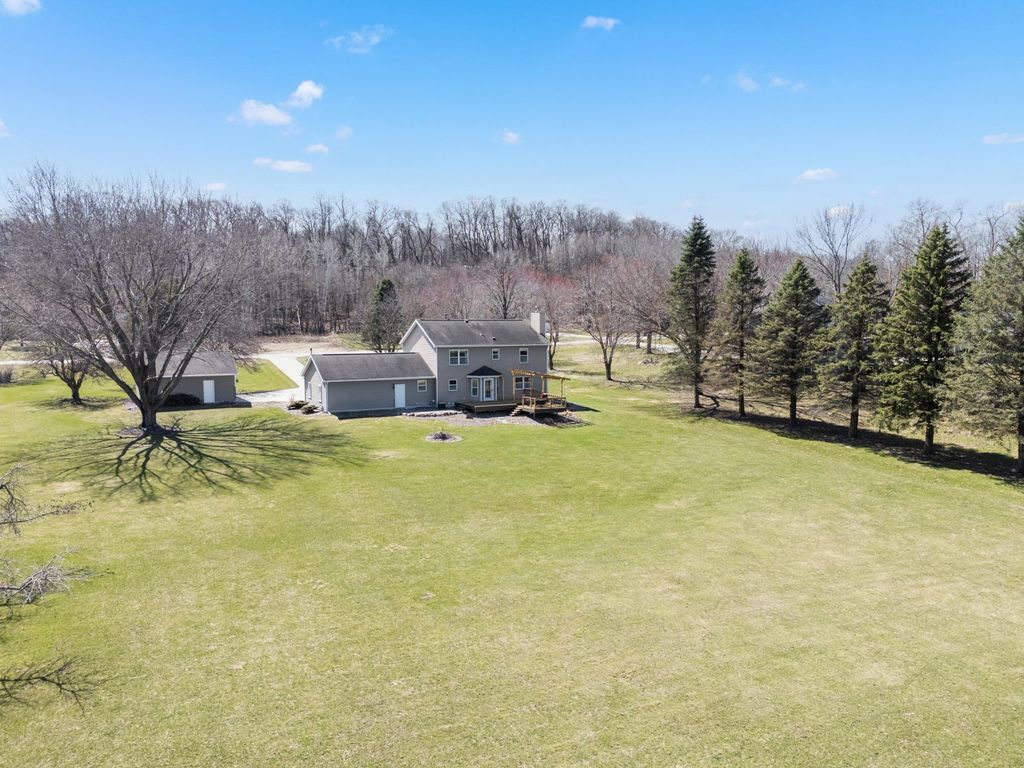 Photo of 2049 68th Street NW, Rochester, MN 55901 (MLS # 7052042)